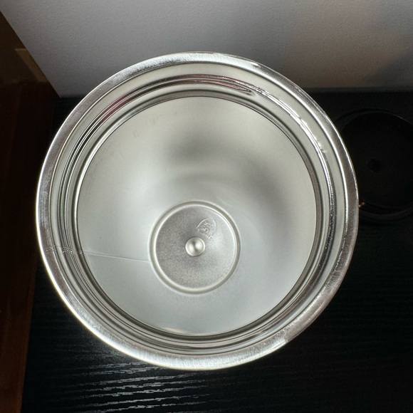 ✨🆕 HTF Dolls Kill Black & White Exclusive Tumbler - Picture 7 of 11